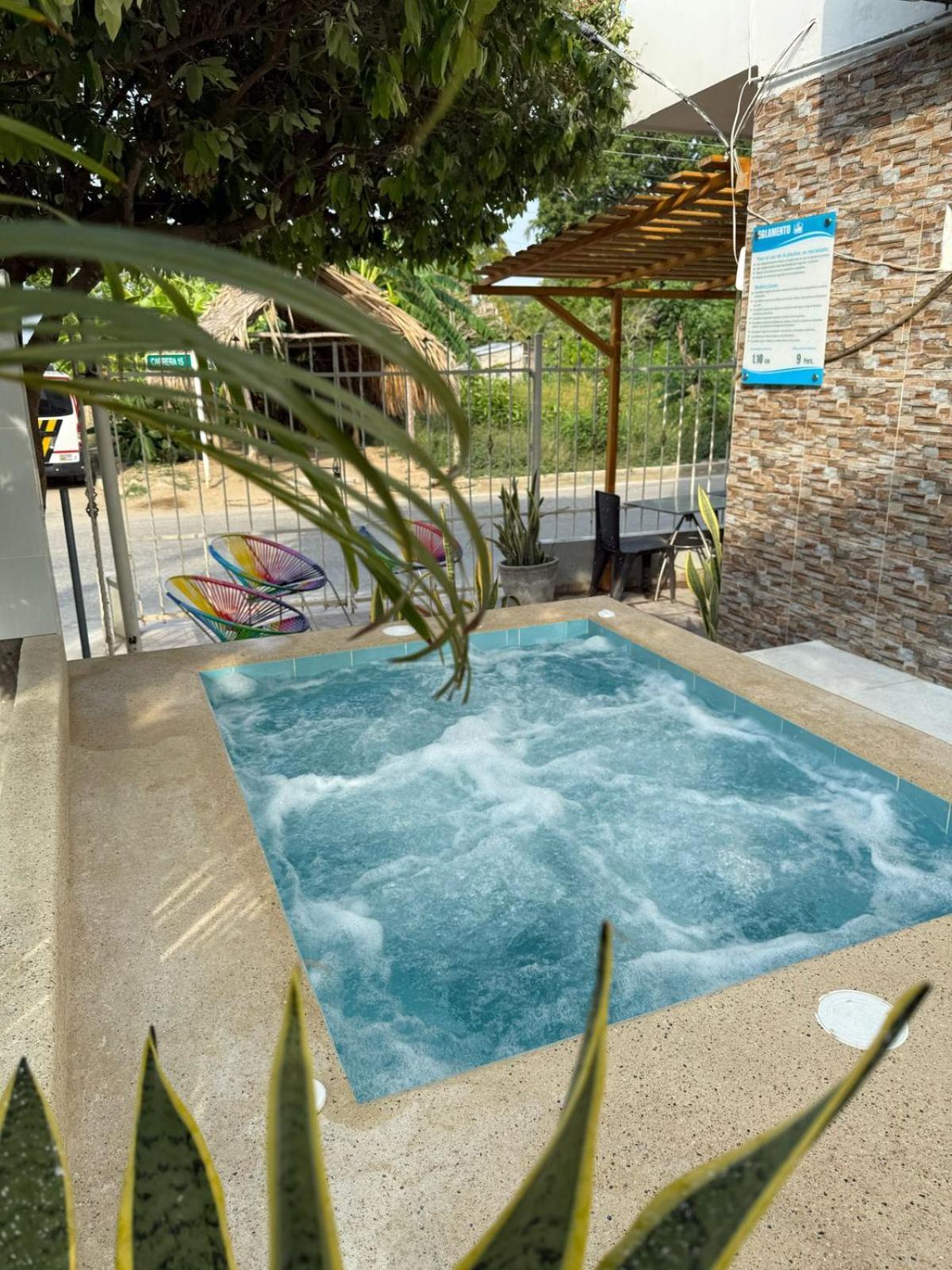 Apartahotel Eden Coveñas Zewnętrze zdjęcie